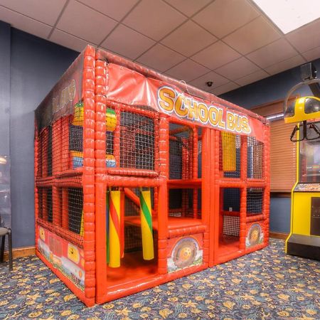 Private Pool Themed Rooms Theater Near Disney Orlando Exterior photo