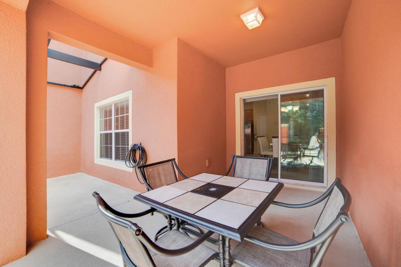 Private Pool Themed Rooms Theater Near Disney Orlando Exterior photo
